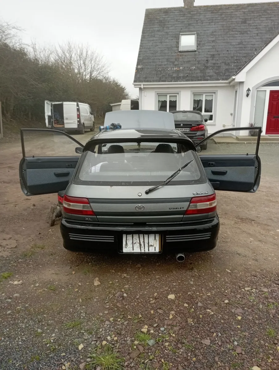 Toyota Starlet 1990 - Image 4