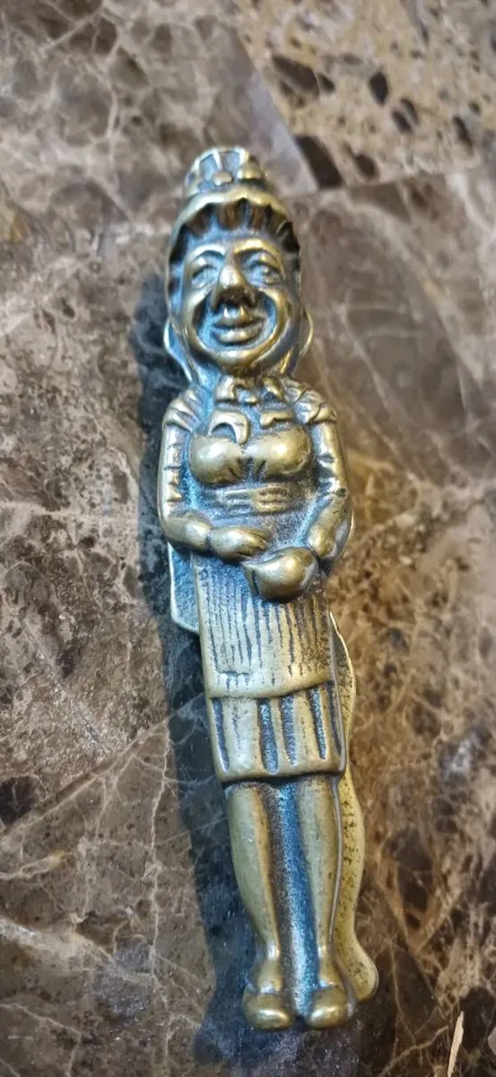 Rare Punch and Judy Nut Cracker + 2 - Image 4