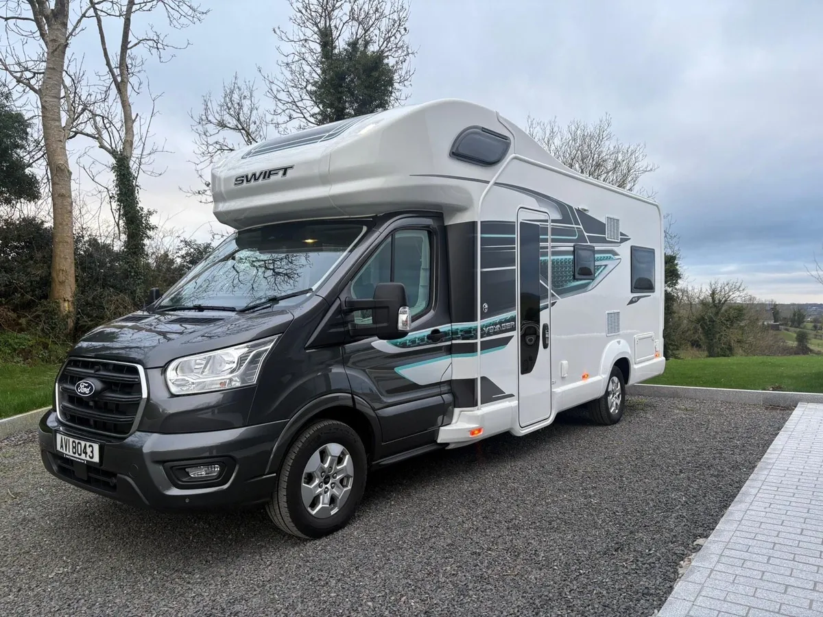 Swift Voyageur 475 - Image 1