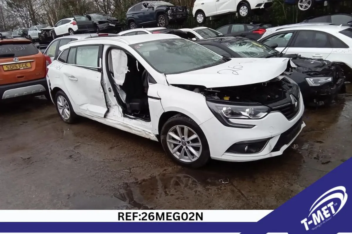 2019 RENAULT MEGANE BREAKING FOR PARTS - Image 3