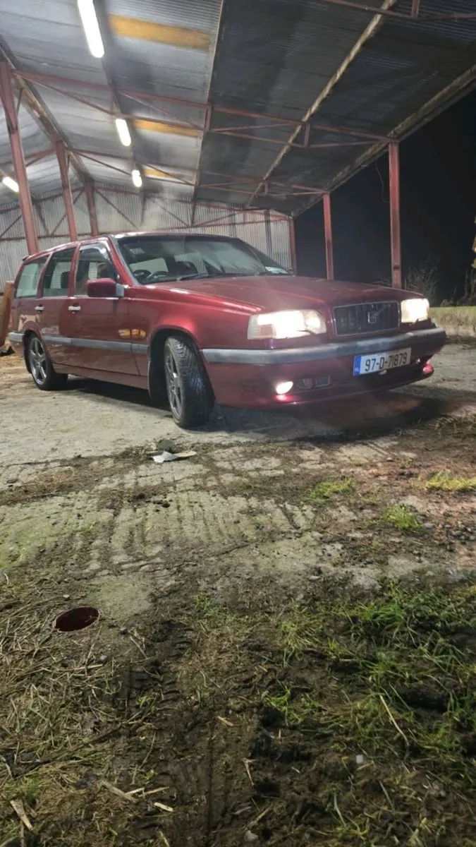 Volvo 850 t5 - Image 2
