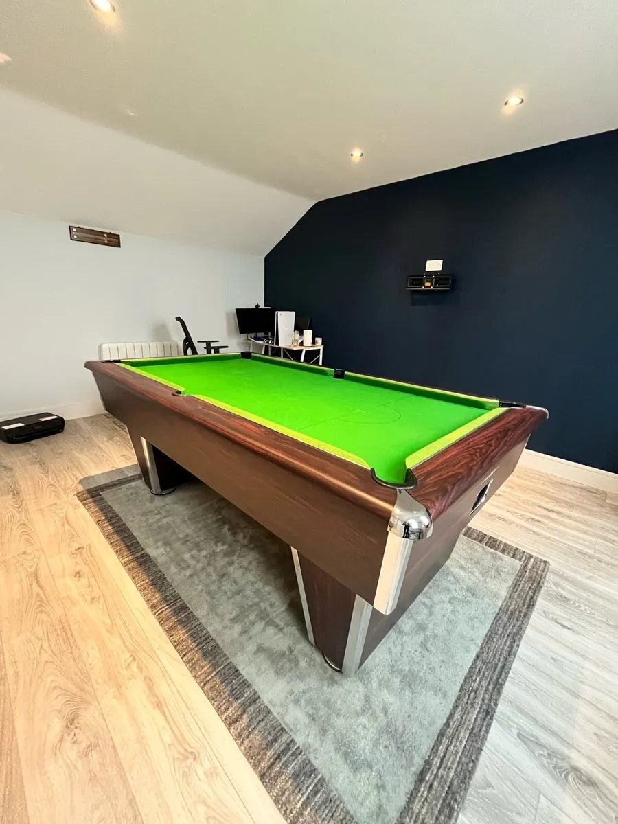 Pool Table - Image 2