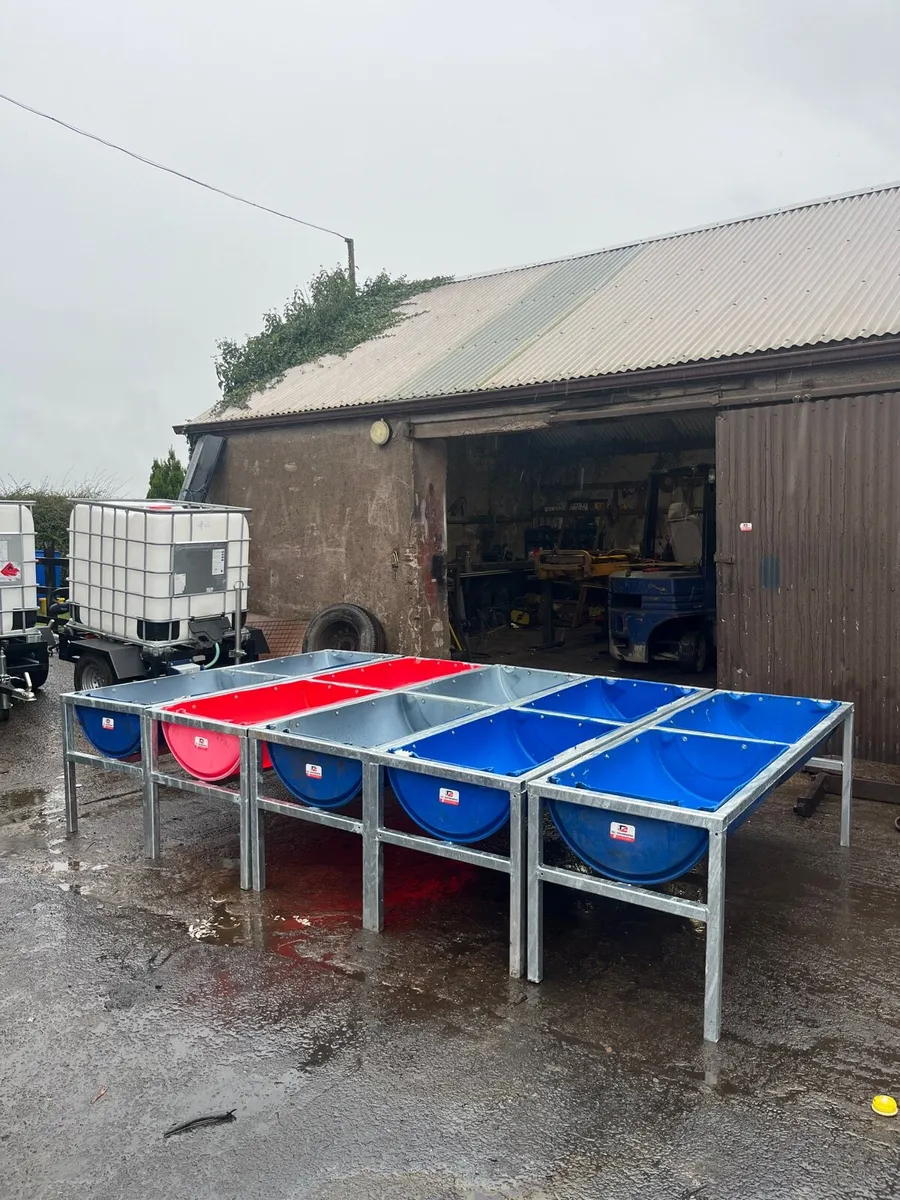 Galvanised feeding troughs - Image 2