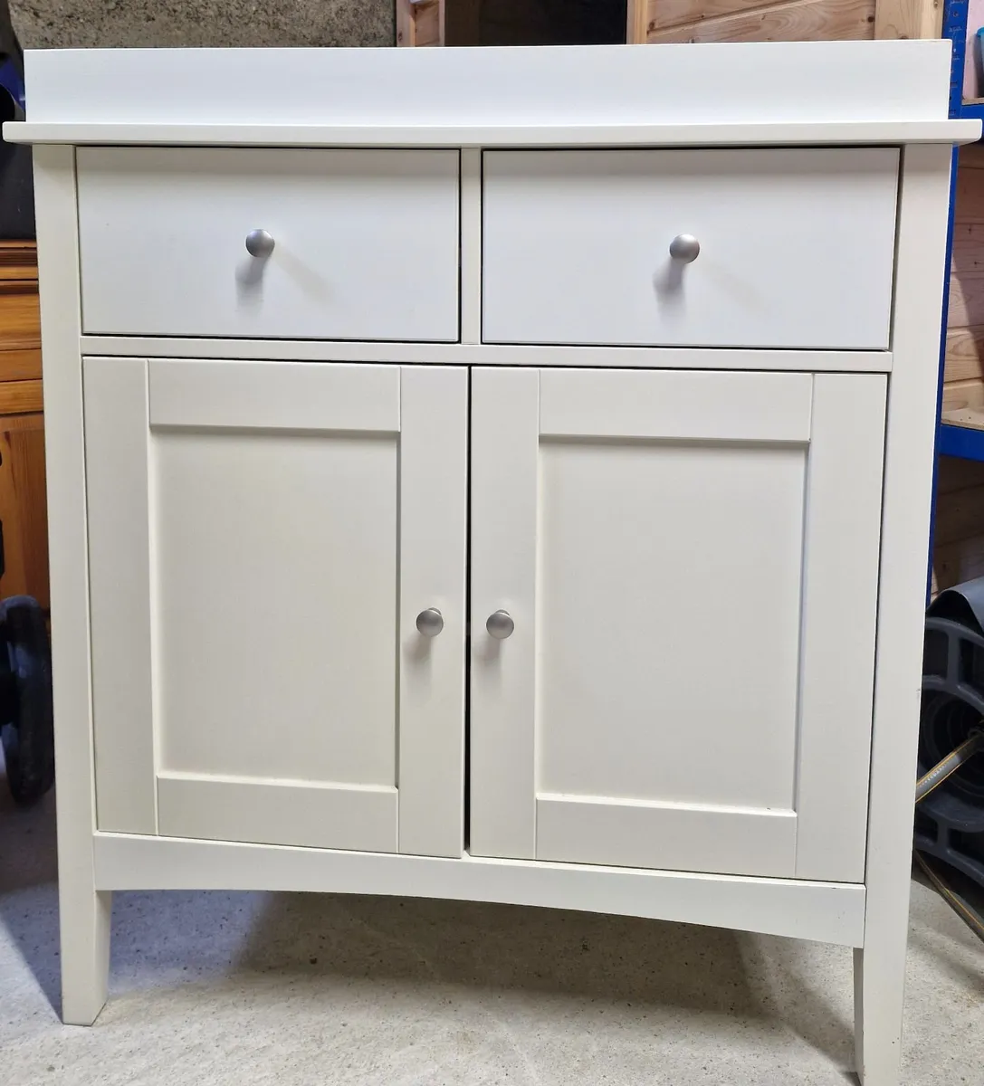 Baby changing unit - Image 1