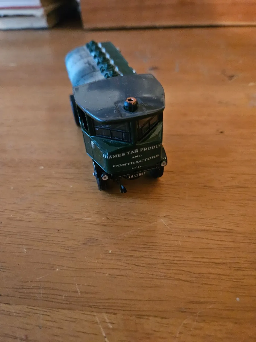 Corgi Code3 Truck - Image 2