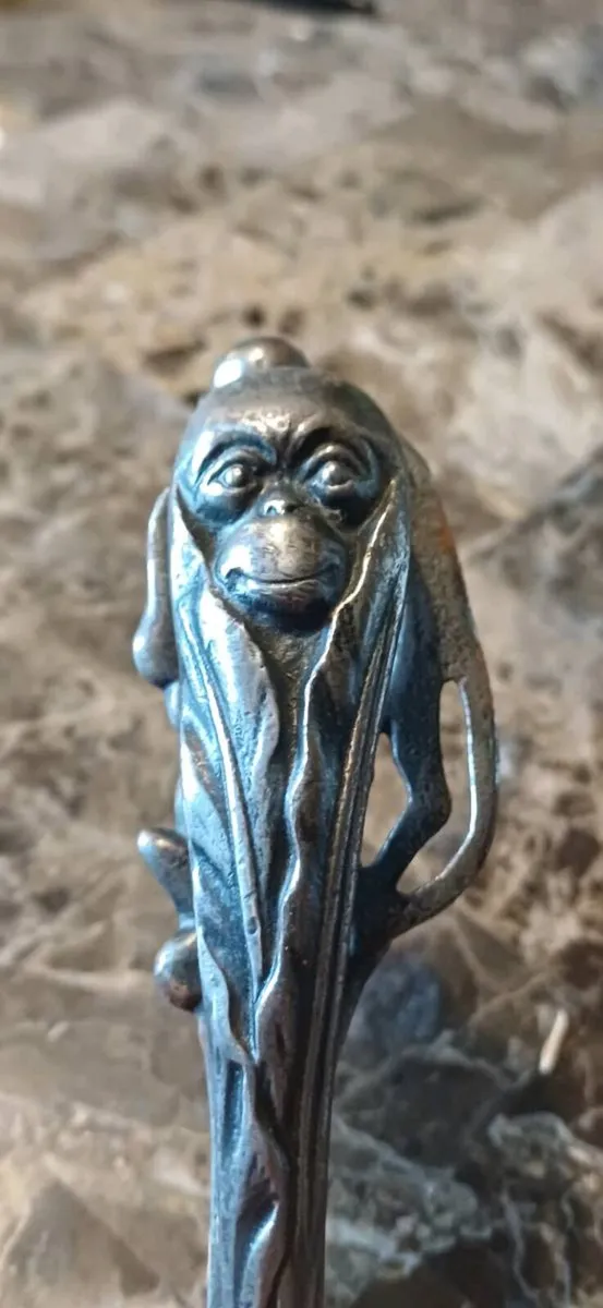 Rare Antique scarce English monkey nutcracker - Image 2