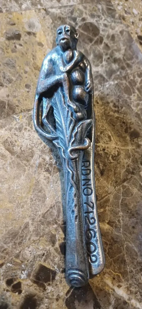 Rare Antique scarce English monkey nutcracker - Image 4