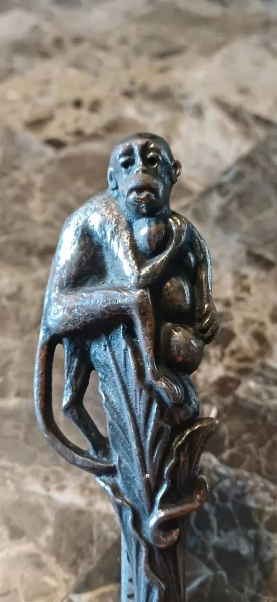 Rare Antique scarce English monkey nutcracker - Image 1