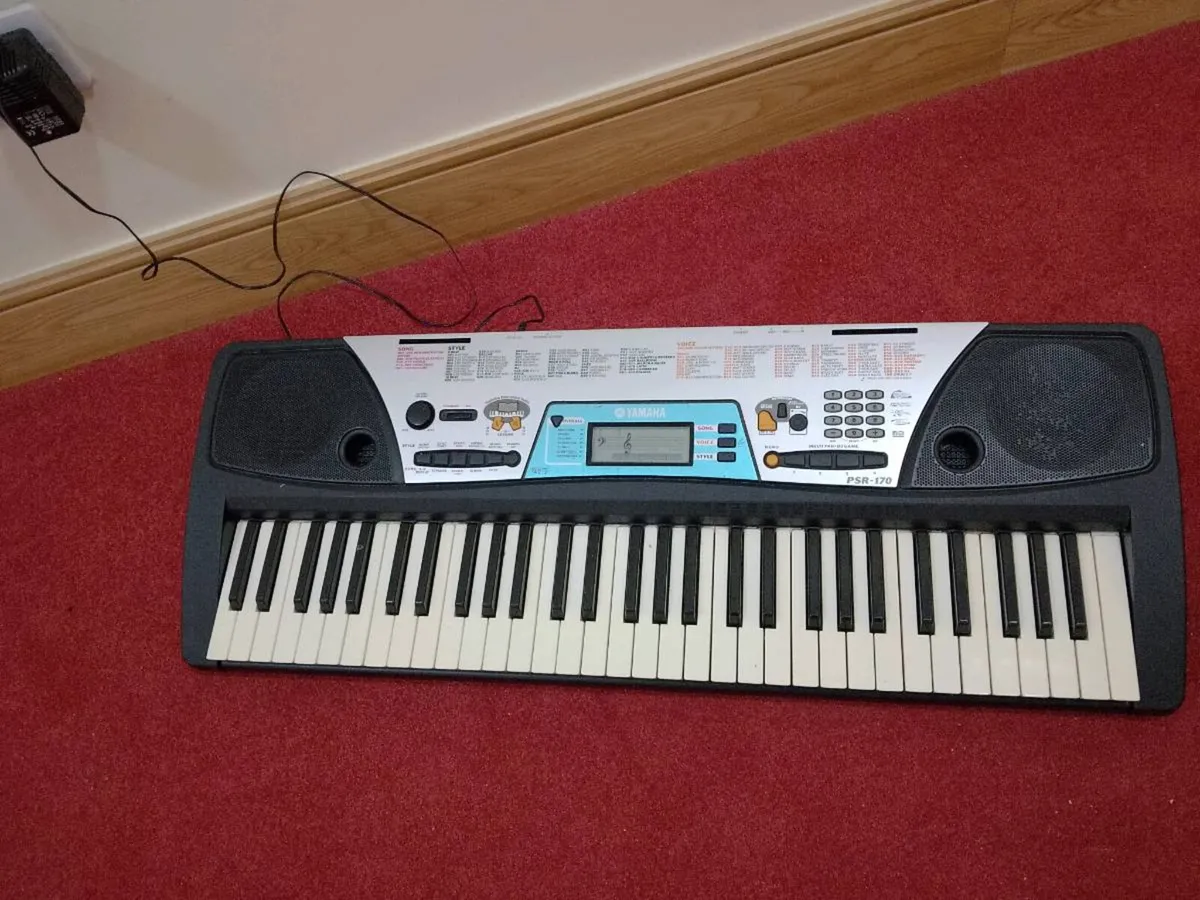 Yamaha Keyboard - Image 1