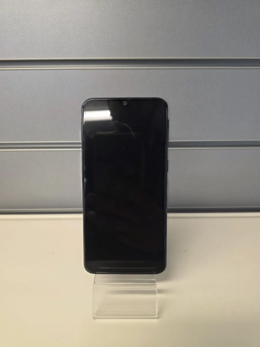 Samsung A40 64GB - Image 2