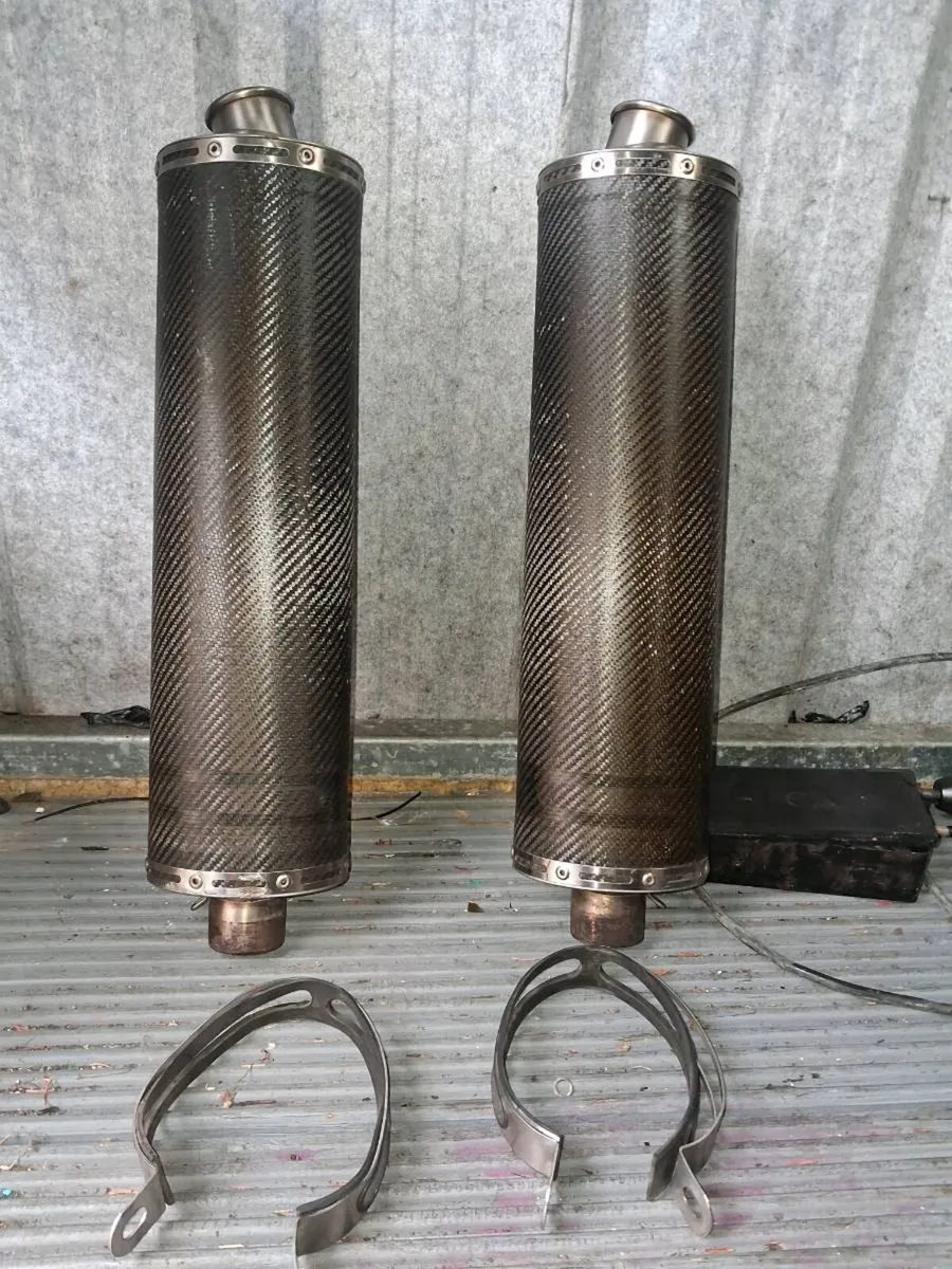 Motorcycle exhaust - Image 1