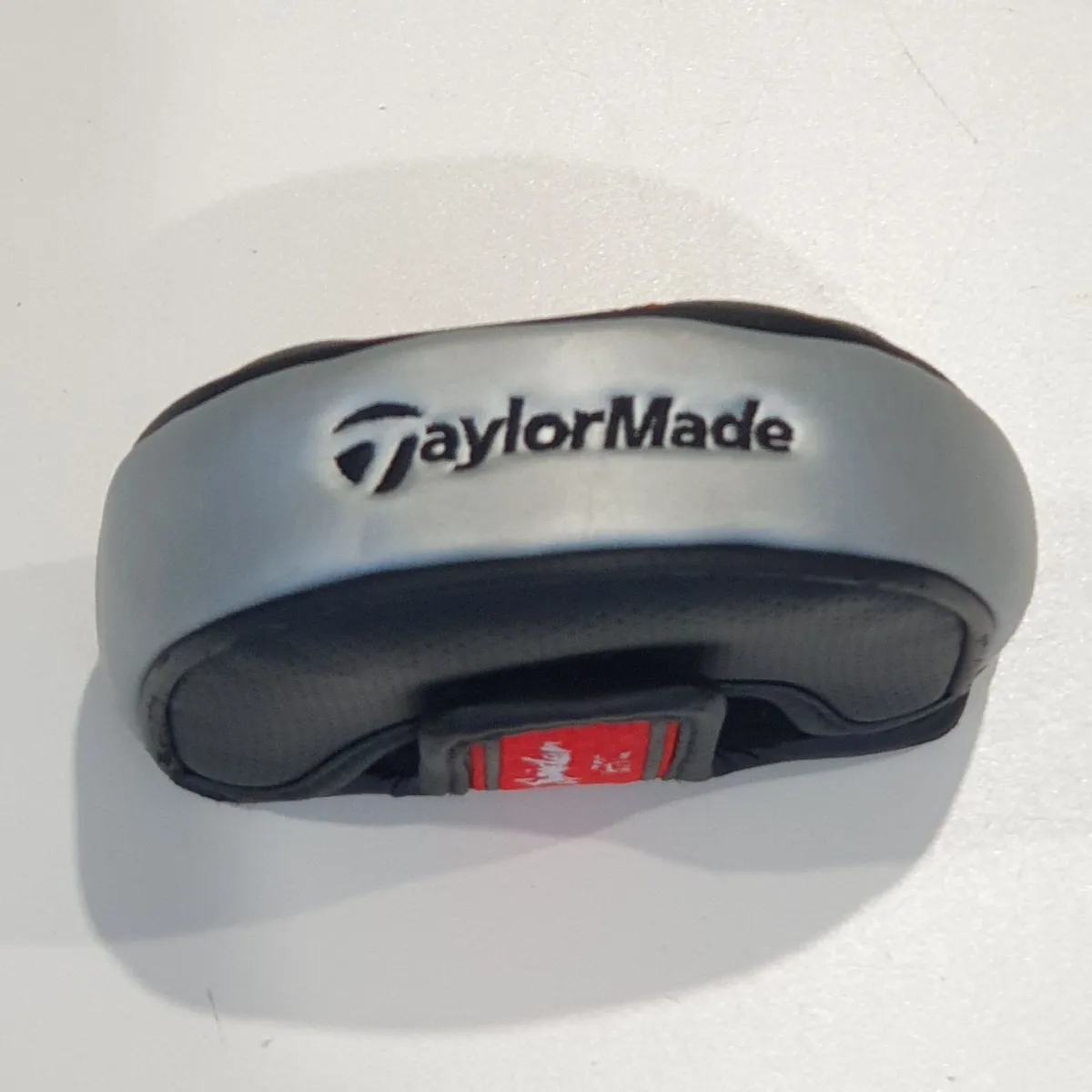 Taylormade Spider arc mallet head cover - Image 3