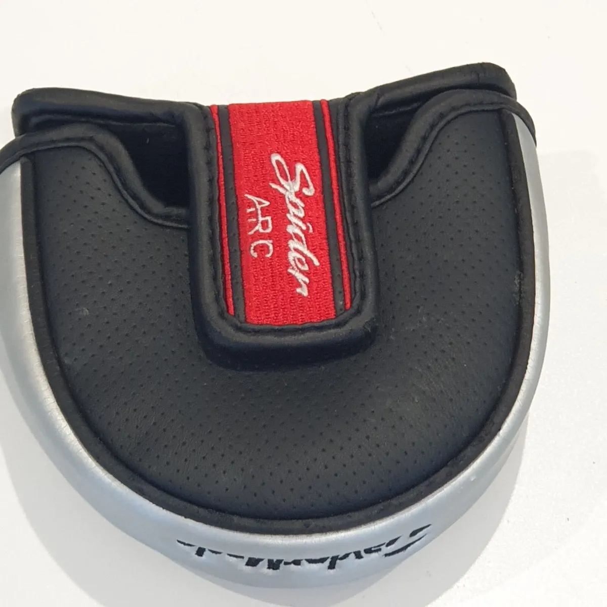 Taylormade Spider arc mallet head cover - Image 2
