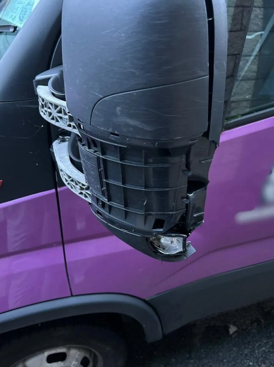 Iveco Daily 2020 Box Body 3L 50k kms - Image 3