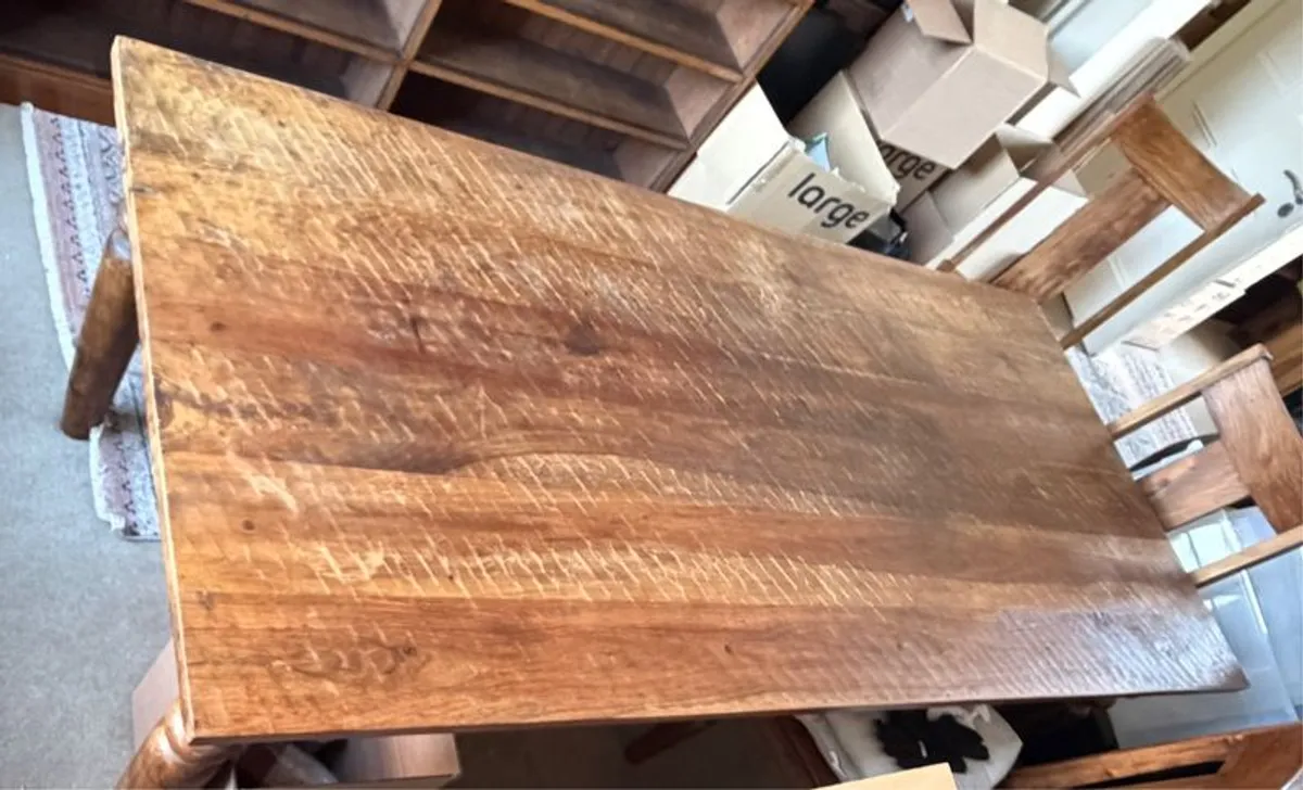 Large solid mahogany table, bench and chairs - Image 3