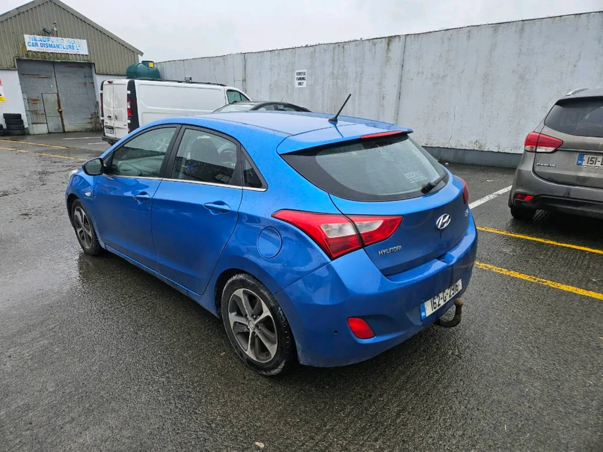 2016 Hyundai i30 1.6 diesal auto. - Image 2