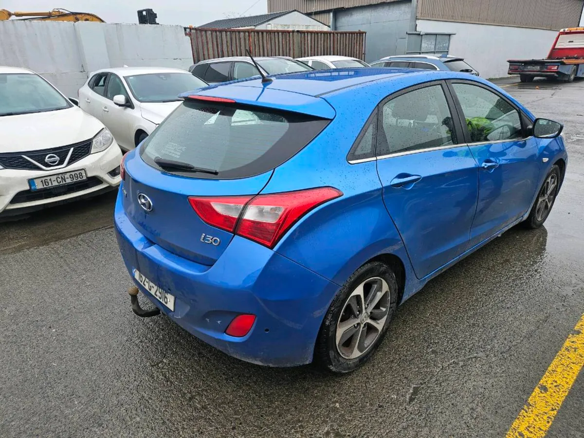 2016 Hyundai i30 1.6 diesal auto. - Image 3