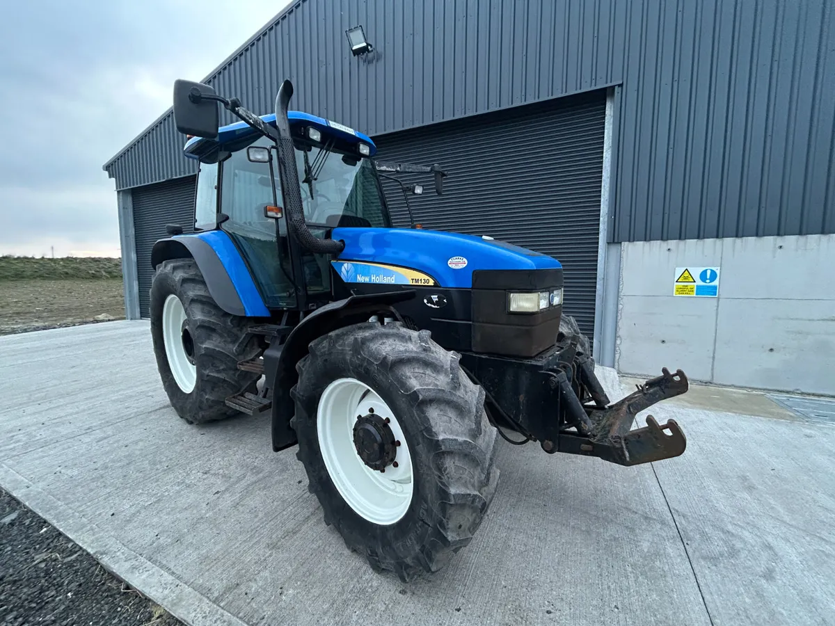 NEW HOLLAND TM130 TRACTOR - Image 3