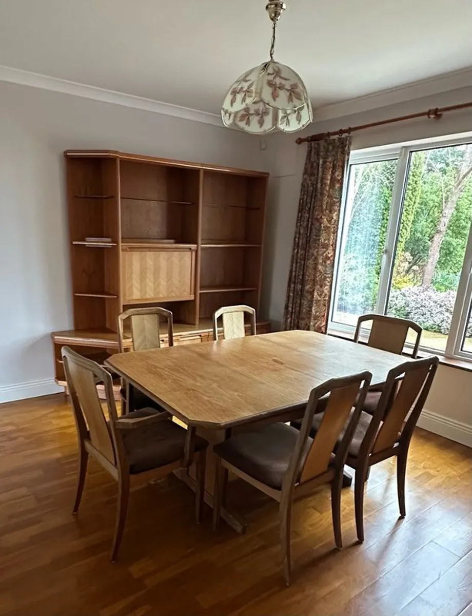 Mid century G Plan dining room table, 6 chairs. - Image 1