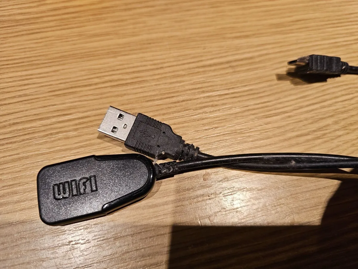 EZcast M2 HDMI Dongle Miracast Airplay DLNA No Chr - Image 4