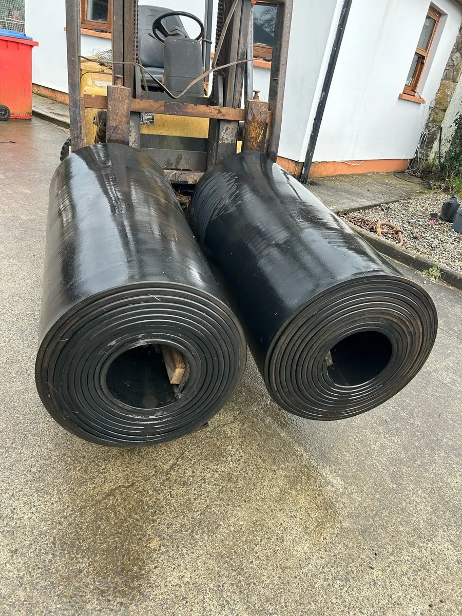 Rubber Conveyor Rolls / Matting