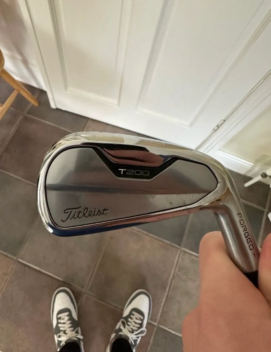 Titleist 3 iron - Image 1