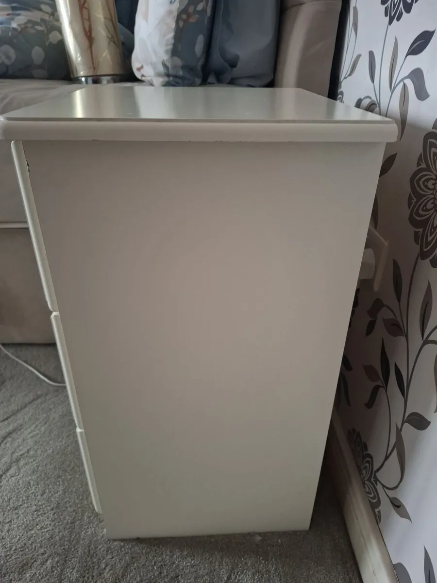 Bedside lockers - Image 3