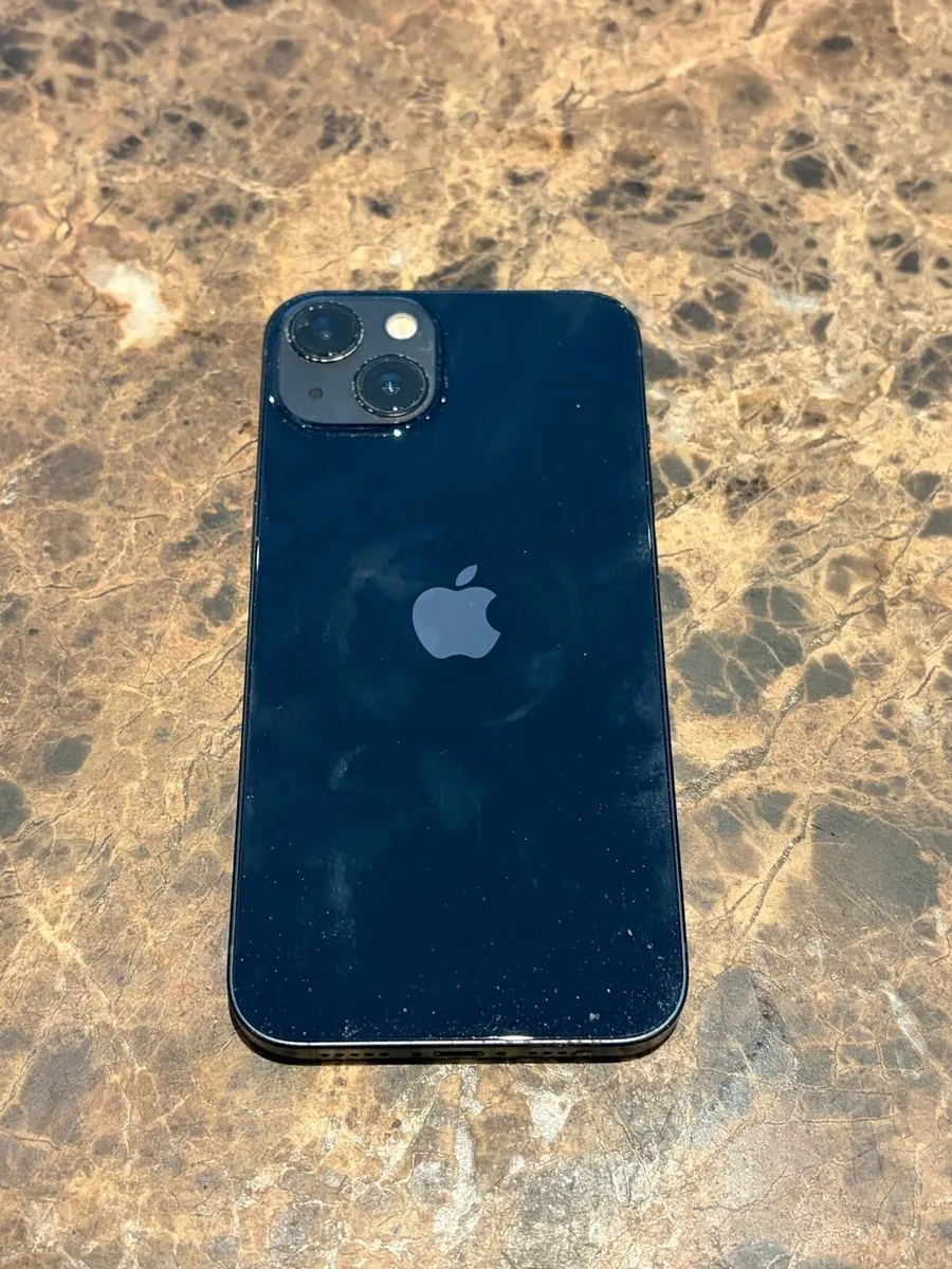 Apple iPhone 13 - Image 3