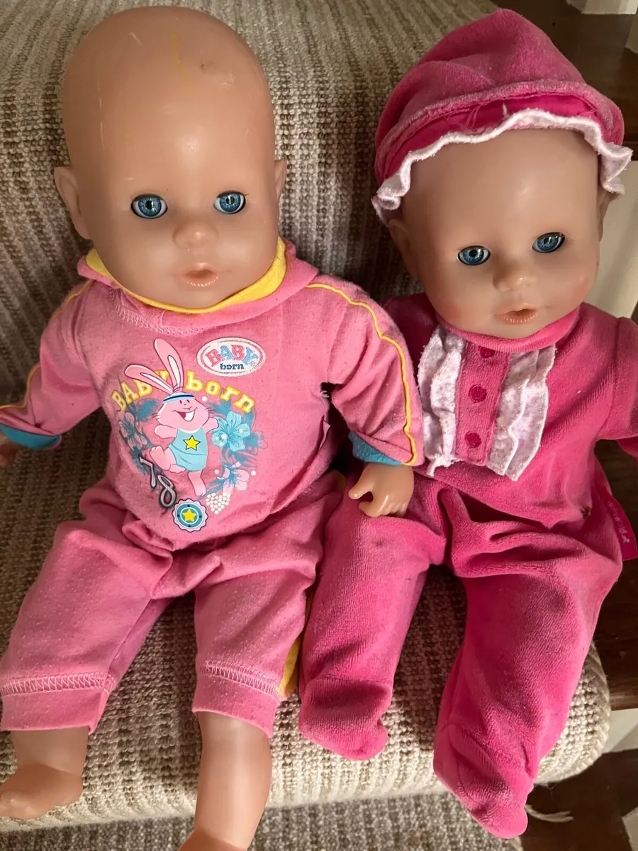 Dolls Worlds Babies x 2