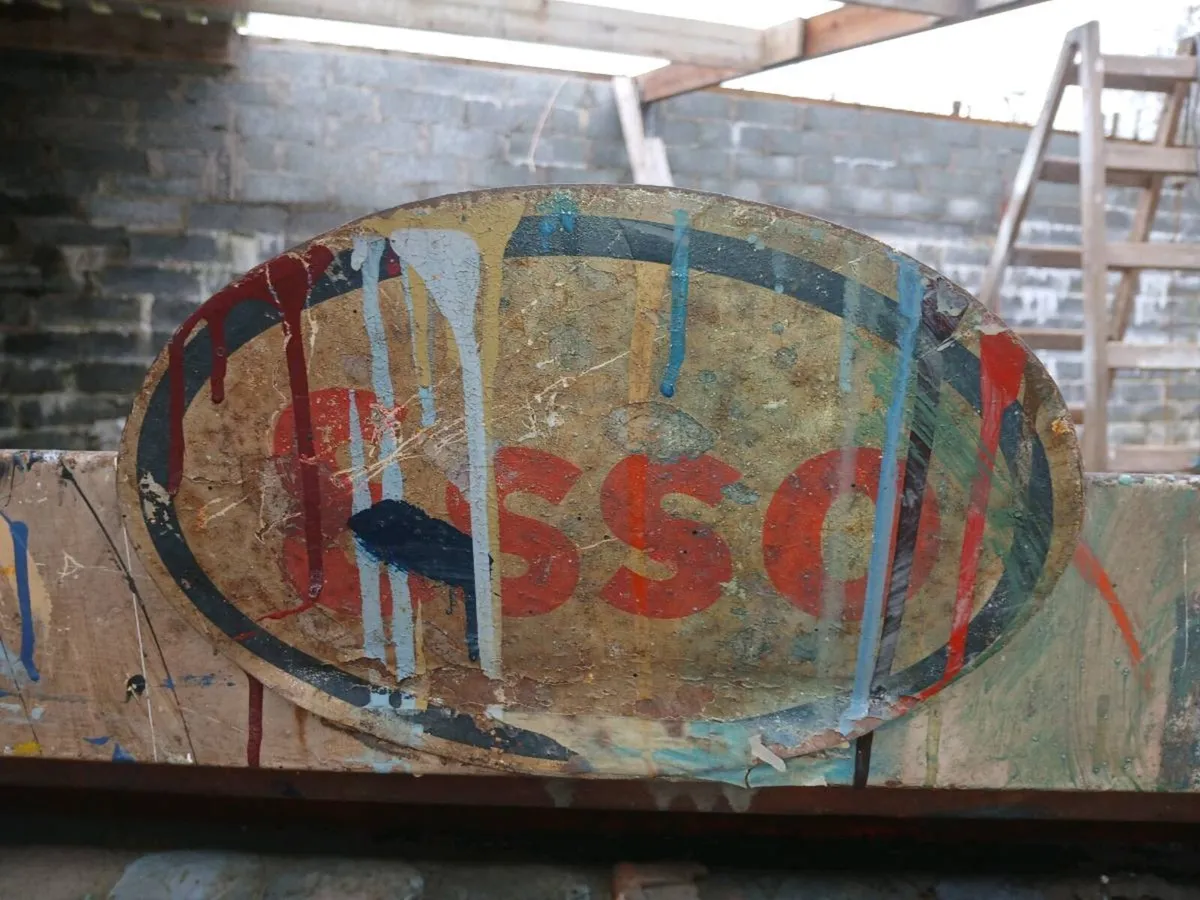 Esso oil display shelf cabinet petrol - Image 3