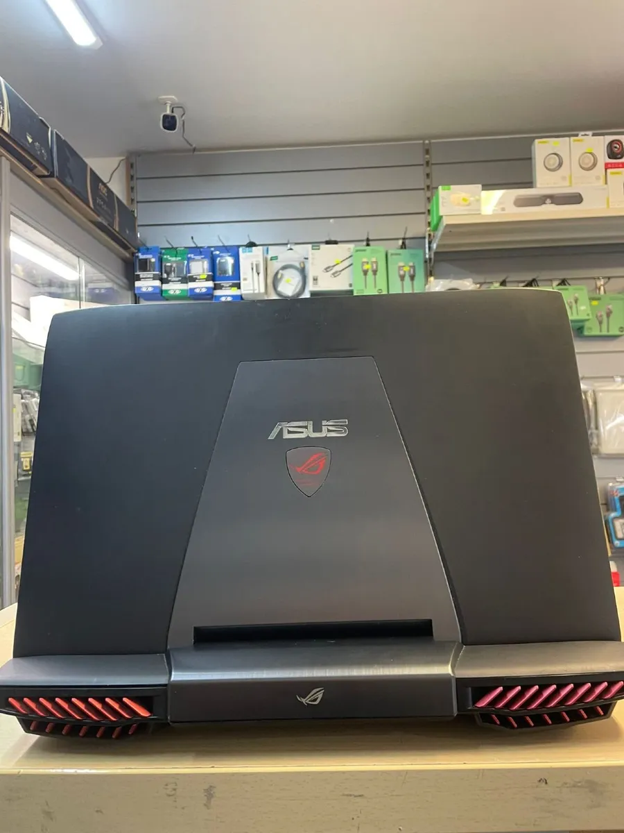 intel i7 GTX980M - Image 1