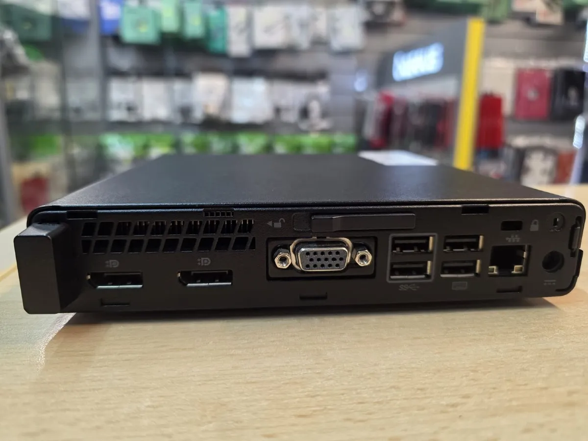 Hp Elite 800 G3 I5 - 2.7 Hd 8gb 240 Ssd - Image 1