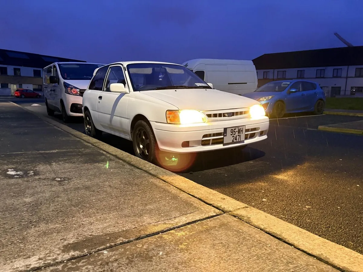 Toyota Starlet - Image 2
