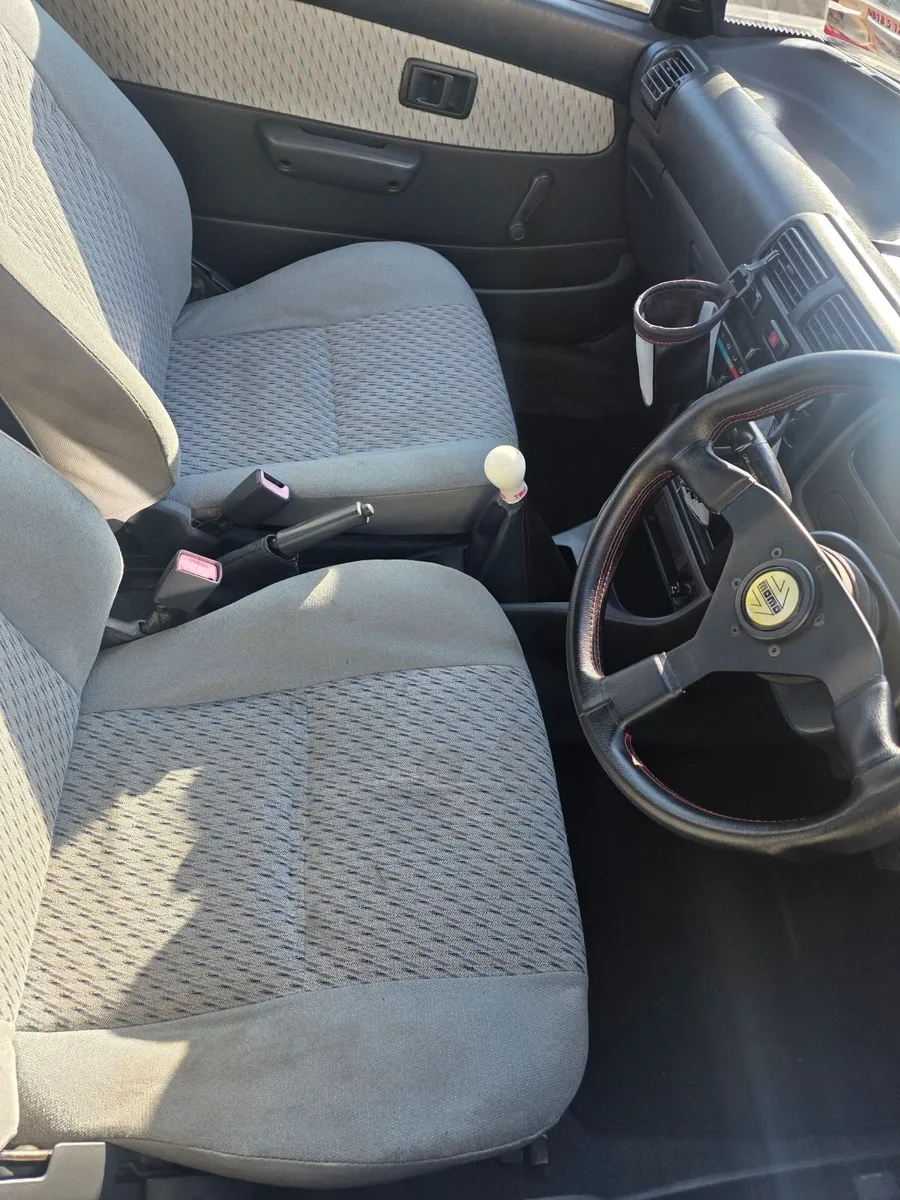 Toyota Starlet - Image 4