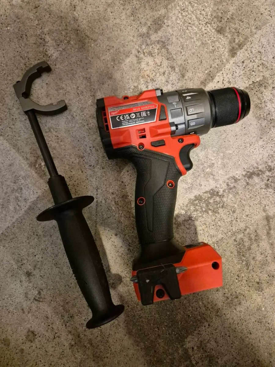 Milwaukee M18ONEPD3 Fuel Gen4 Combi Drill Body - Image 2
