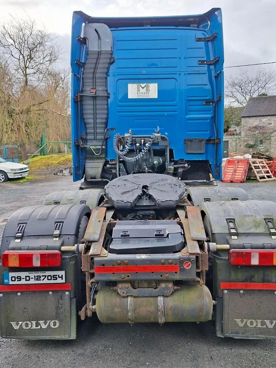 2009 Volvo FH13 Truck & Tony Trailer - Image 4