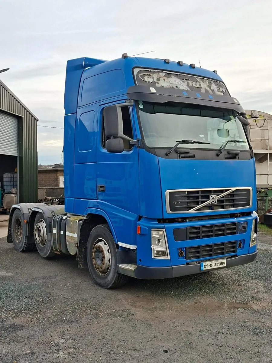 2009 Volvo FH13 Truck & Tony Trailer - Image 1