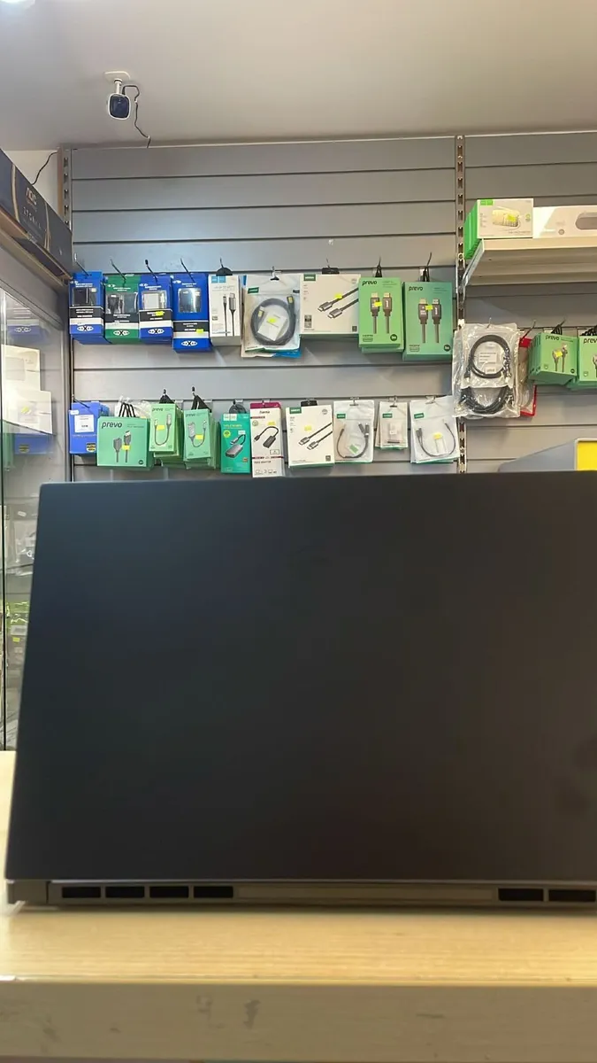 MSI GS66 Stealth i7-10750 32GB RAMRTX 2070  512GB - Image 3