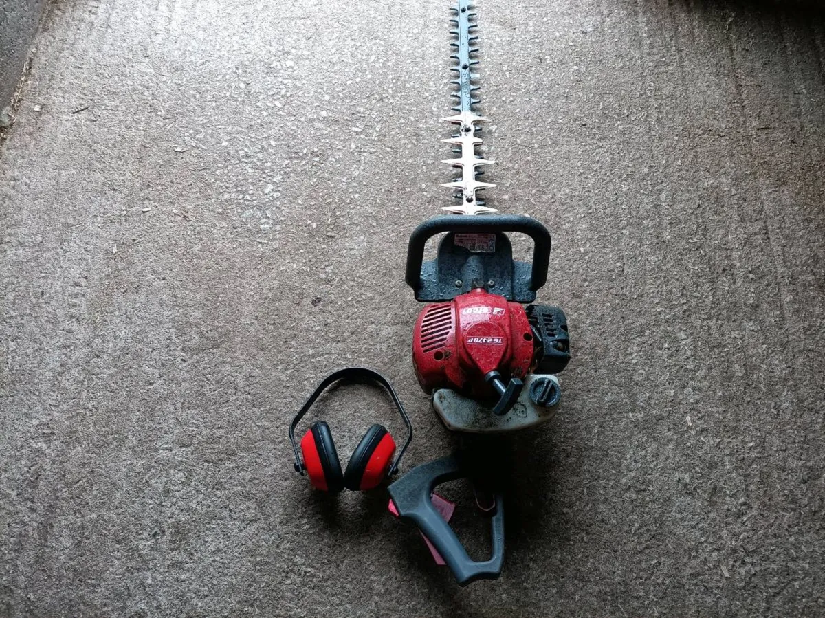 Hedge Trimmer - Image 2