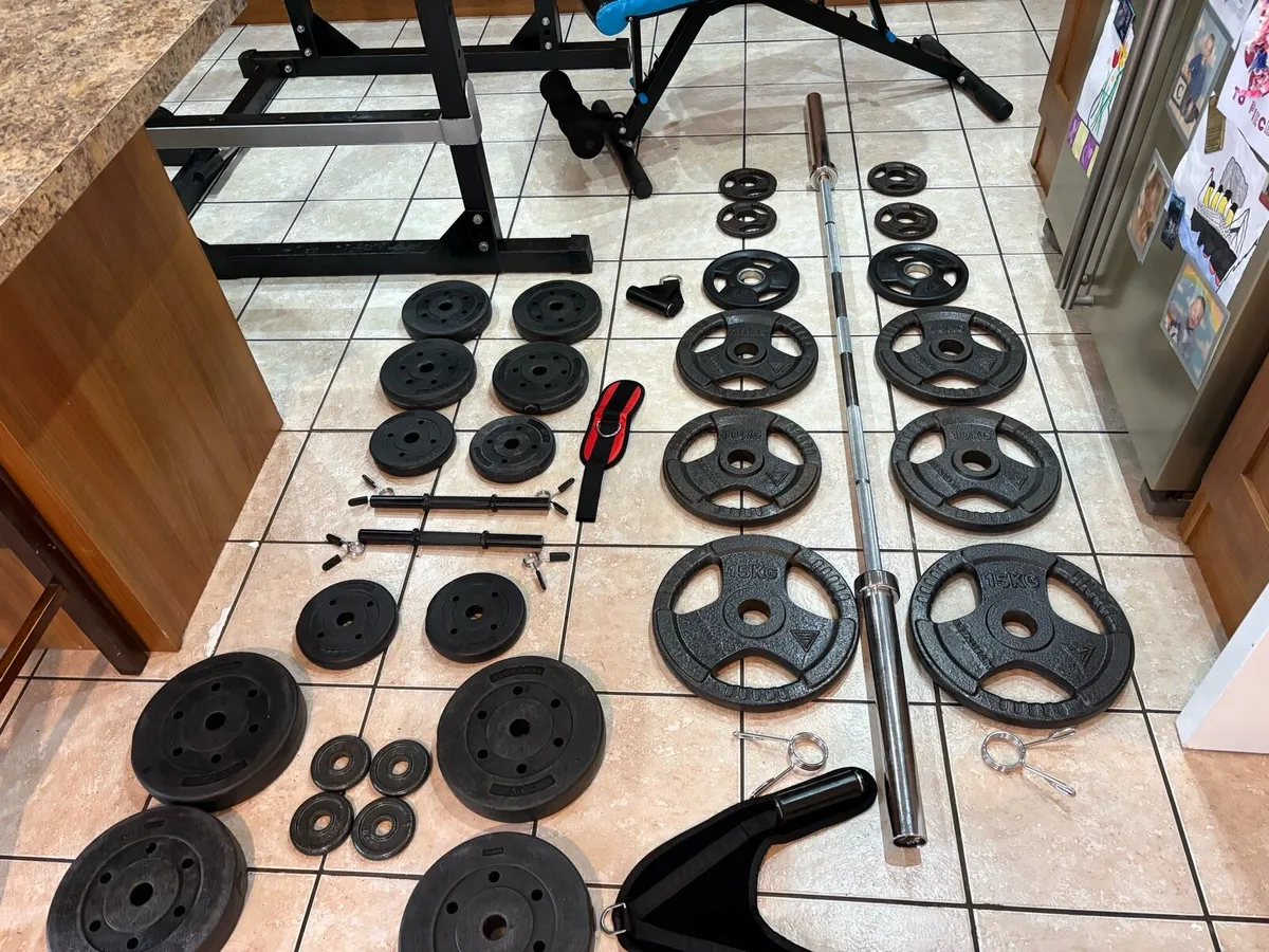 WITHOUT DOUBT BEST GYM WEIGHT SET ON DD!! - Image 2