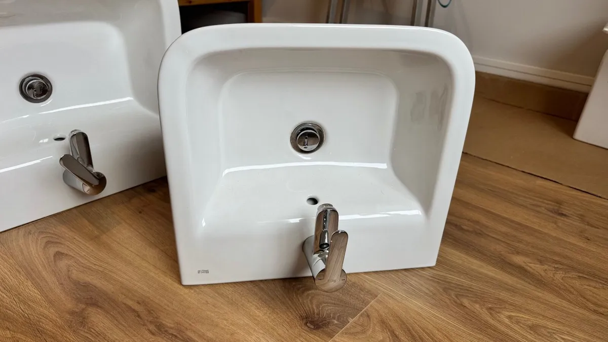 Sink - Image 1