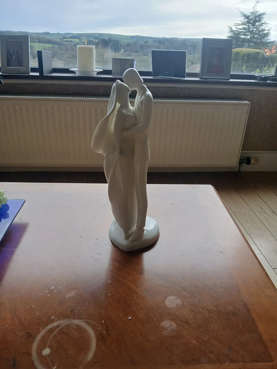 Royal doulton images  wedding day - Image 1