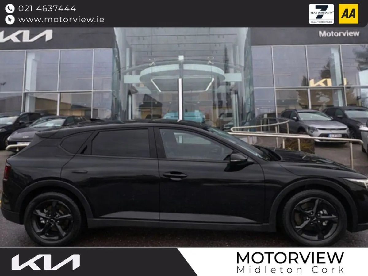 Kia K4 5 door K2 spec Commercial, **3.9% finance** - Image 1