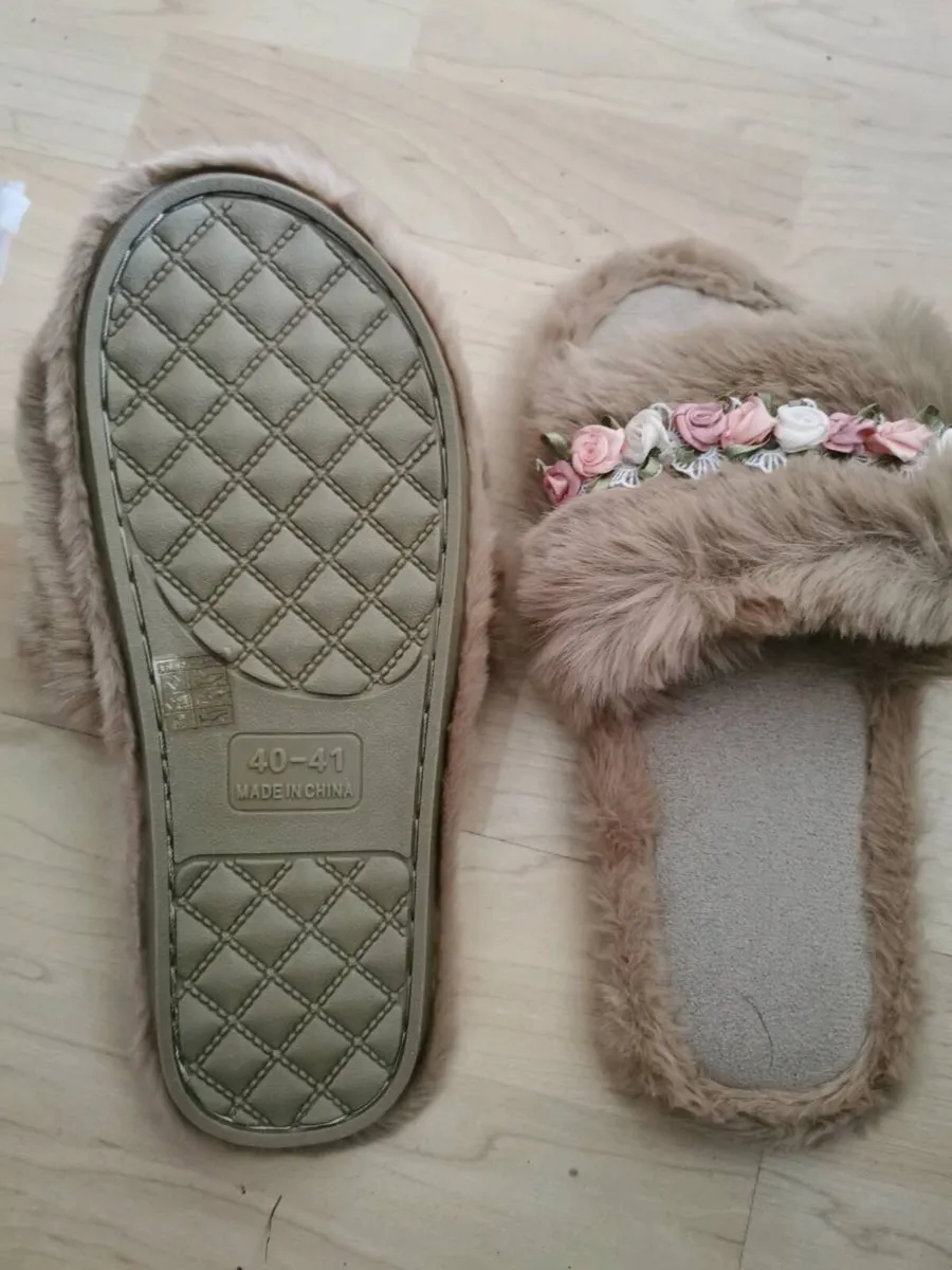 Slippers - Image 2