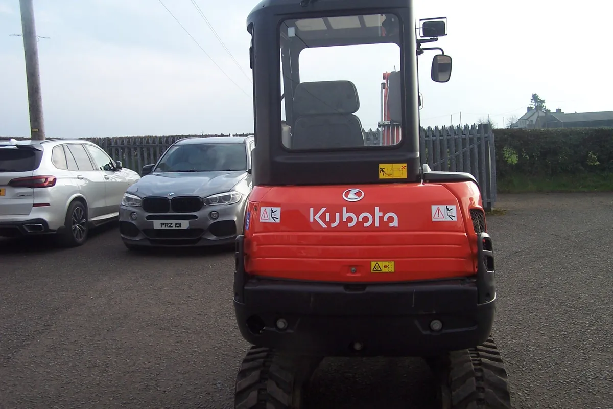 2015 Kubota KX61-3 Digger - Image 3