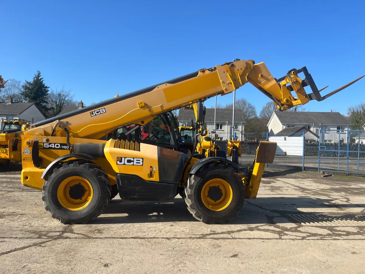 2017 JCB 540-180 Joystick / AC - MULLANS - Image 1