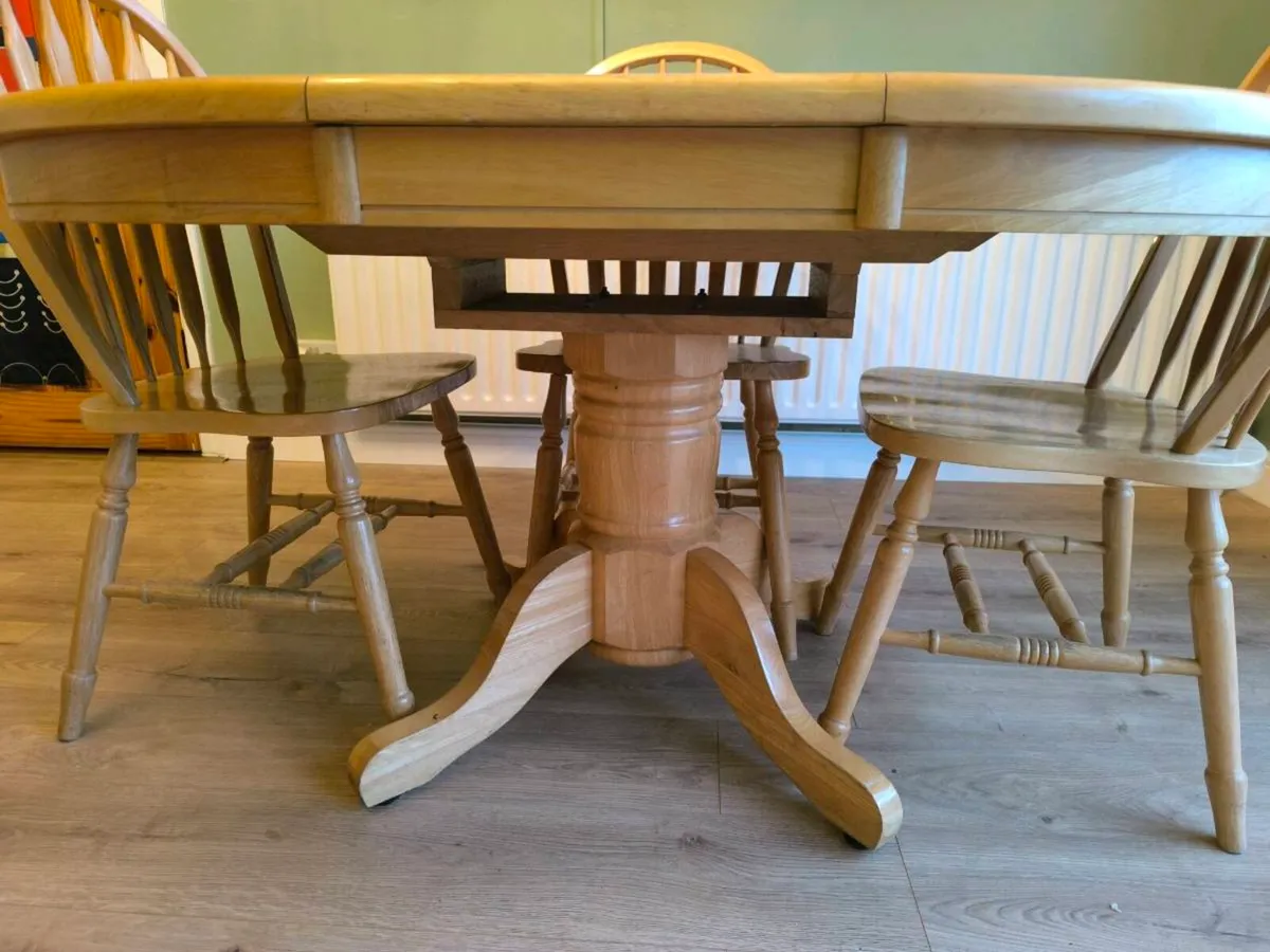 Extendable round table - Image 3