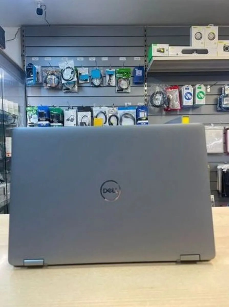 Dell Latitude 5320 2 in 1 - Image 1