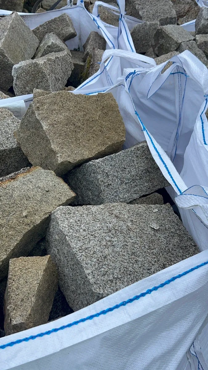 Ballyknockan Premium Oatmeal Granite Stone - Image 3