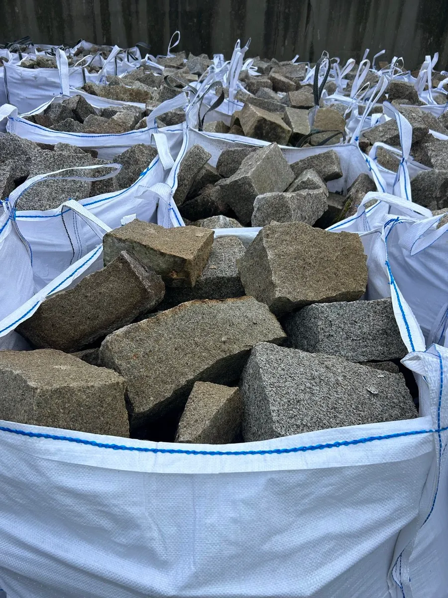 Ballyknockan Premium Oatmeal Granite Stone - Image 4